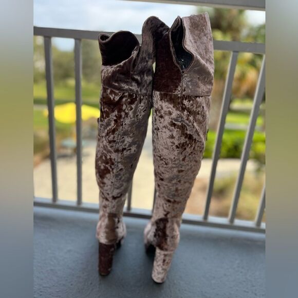 Nwt Rouge Helium Taupe Velvet High Heeled Boots  Women’s Size 11 Shoes - Picture 5 of 9
